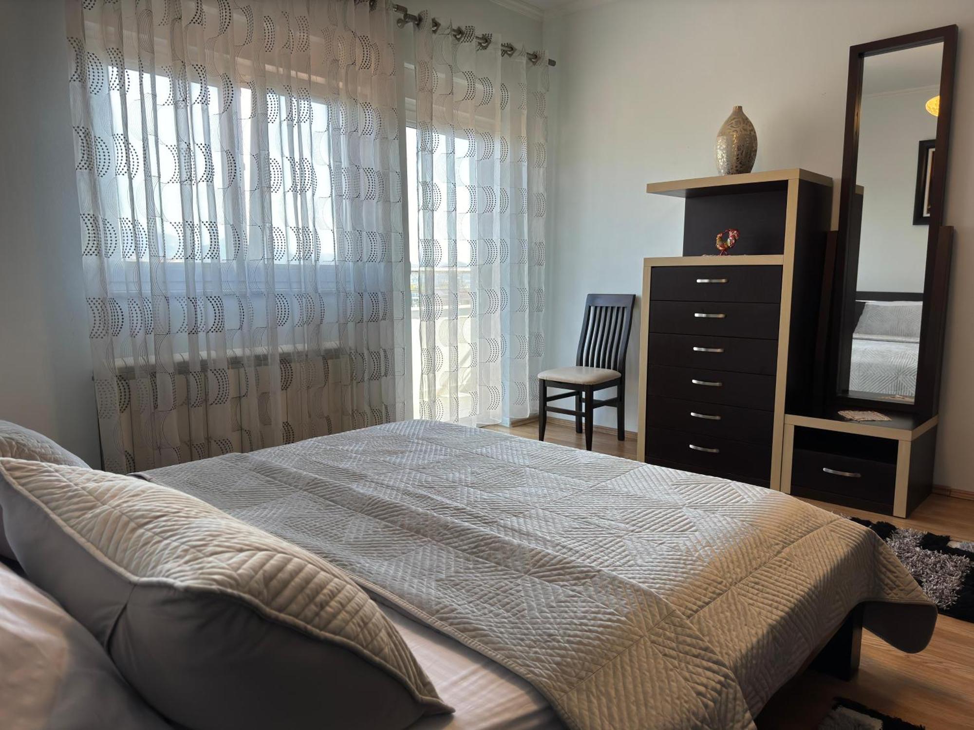 Spacious & Cozy Family Near Sanatorium Tirana