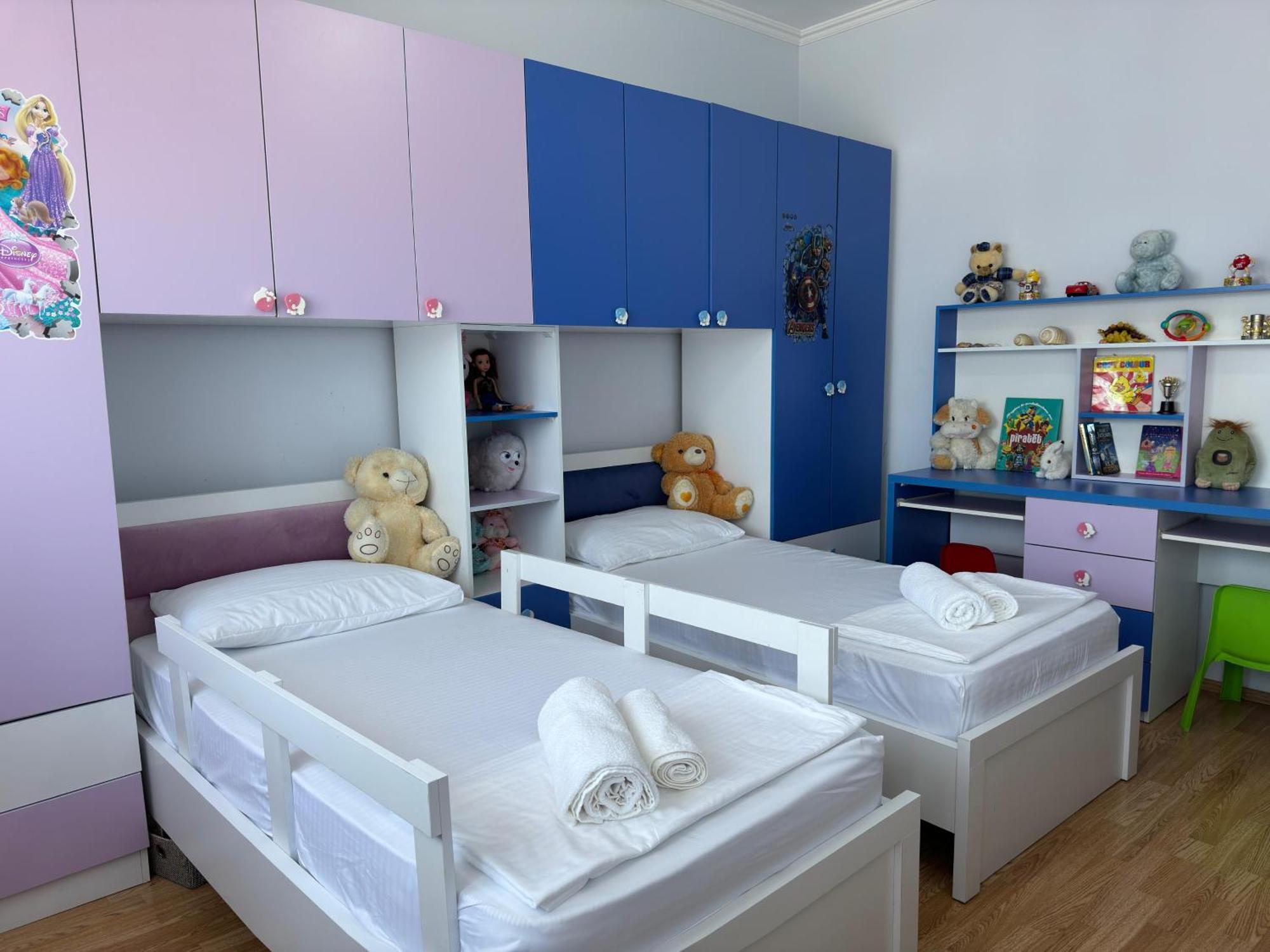 Spacious & Cozy Family Near Sanatorium Appartamento